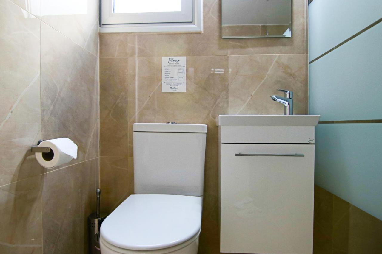 Phaedrus Living Seaside Residence Lighthouse 70 Paphos Luaran gambar